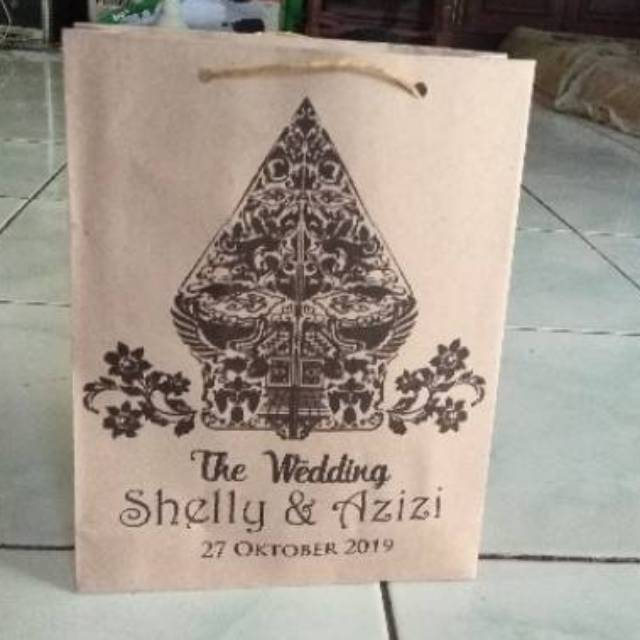 

PAHE SABLON Paperbag plus sablon ukuran SMALL