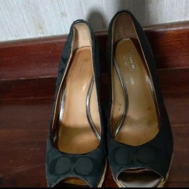 PRELOVED COACH MILAN WOMEN SHOES WEDGE IN BLACK SZ 8 - SEPATU WANITA HEELS CLASSY ELEGANT UK38-39