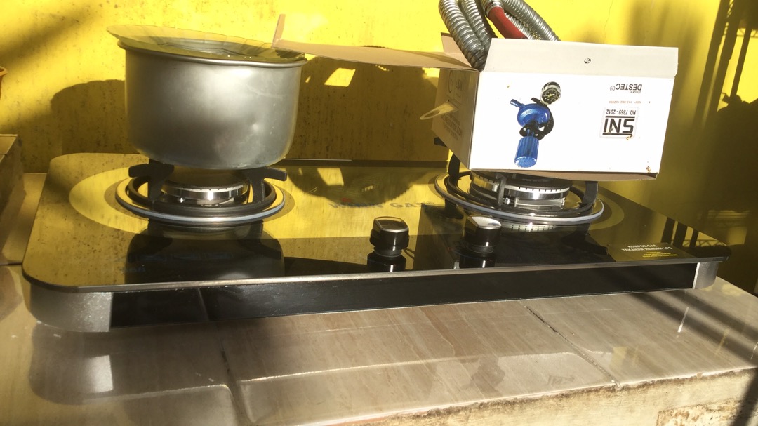 (khusus Gojek) Kompor Gas Glass/kaca Mewah Winn 2 Tungku - W888 W-888