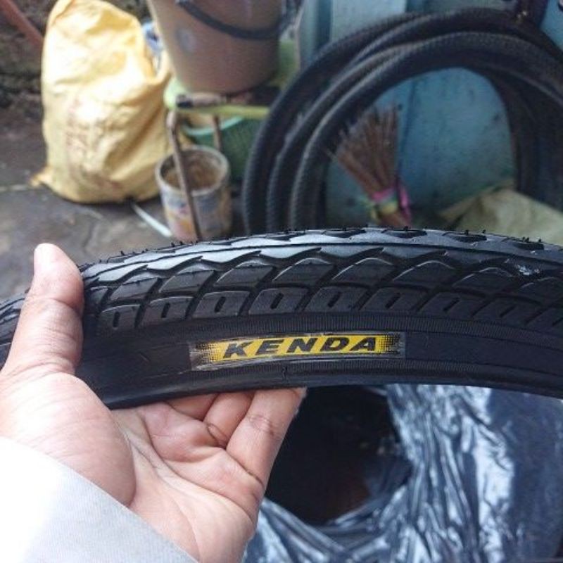 Ban Luar 24 x 1.75 Sepeda MTB Minion Mini. KENDA