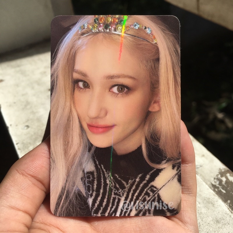 [ BOOKED ] somi crown photocard special card xoxo