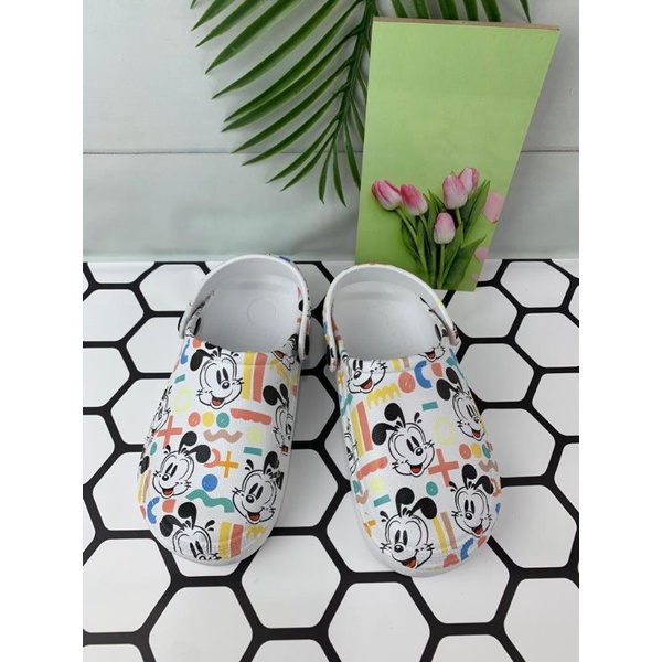 Sandal Baim Anak Motif L.Goofie