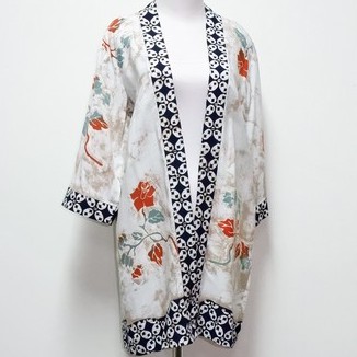 Outer Batik (Bunga Premium Putih)