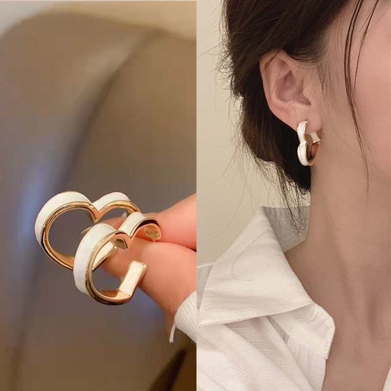 Anting Tusuk Bentuk Hati Warna Putih Untuk Wanita