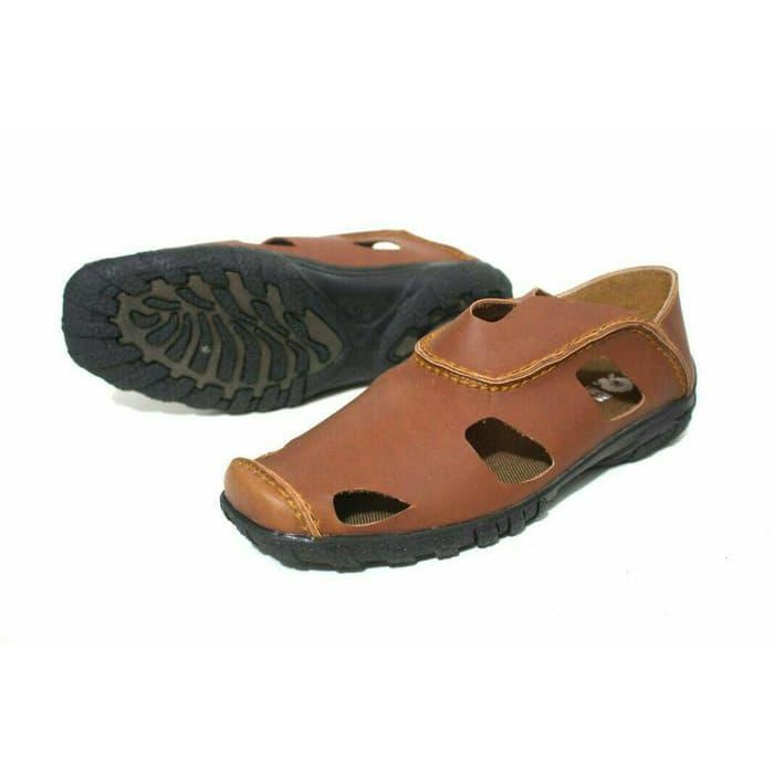 SEPATU PRIA SLIPON SANTAI BM CROCS CASUAL