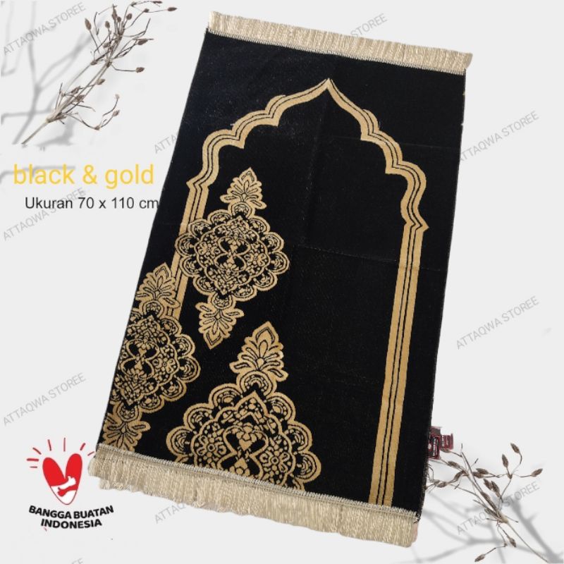 Sajadah Turki Original Super Ultra premium/ Motif Kiswah / Ukuran 70 cm x 110 cm, Tebal Halus Perlengkapan Shalat Pakaian Muslim / Sejadah / Sajadah Turki Impor / Sajadah Empuk / Sajadah Busa / Sajadah Solat Dewasa,motif flowers