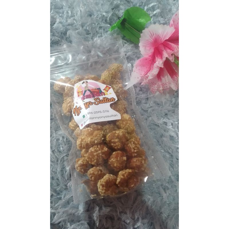 

onde onde kering cemilan nyonya sultan