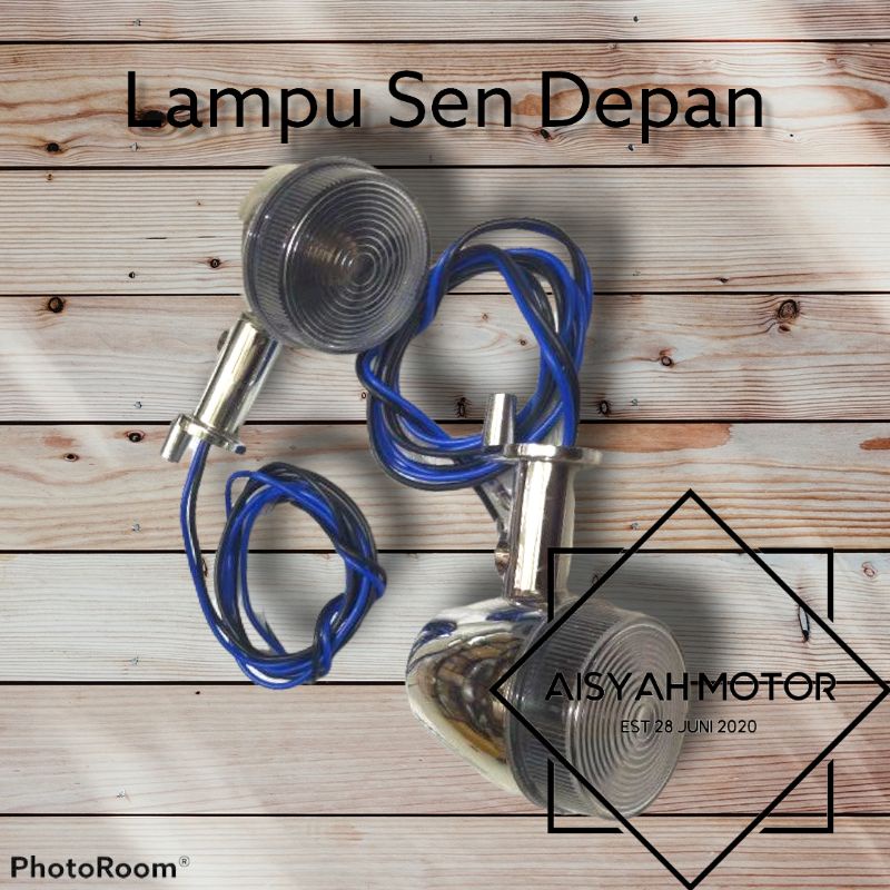 Reflektor Lampu Sen Depan Honda Scoopy Karbu Tahun 2010