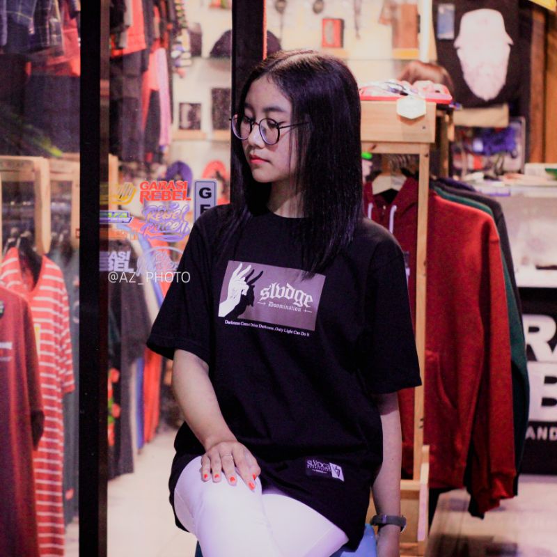TSHIRT SLVDGE DOOMINATION GARASI REBEL