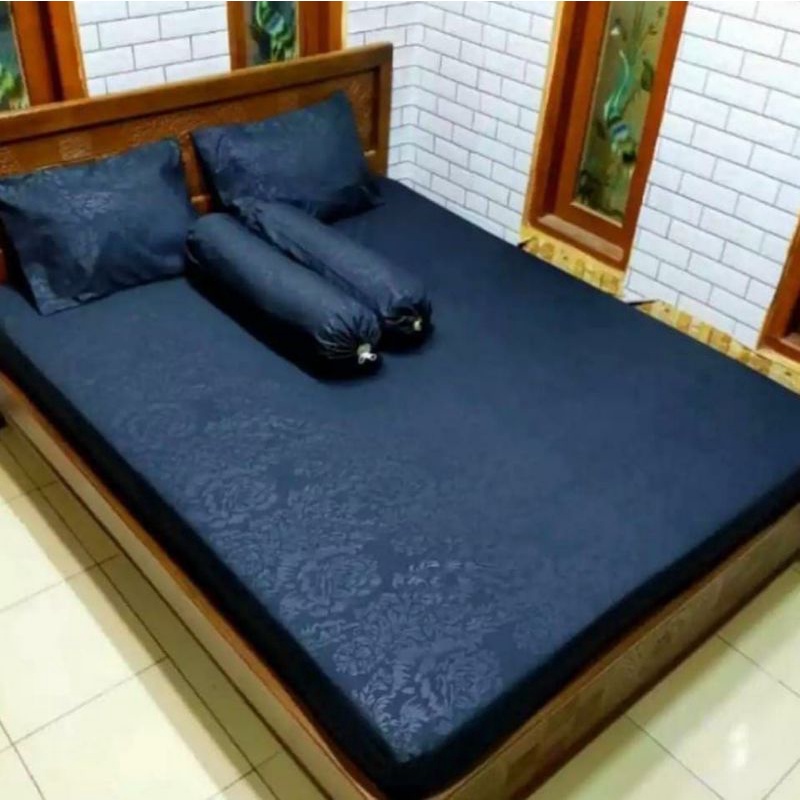 SPREI POLOS EMBOS PREMIUM WARNA NAVY / SPREI HOME MADE / SPREI POLOS / SPREI TEMPAT TIDUR / SPREI EM