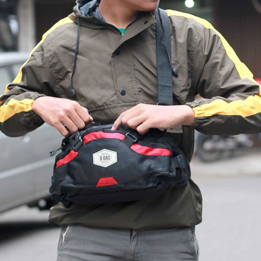 Tas Kamera Mirorrless DSLR Selempang Pria Sling Bag For Traveling Black