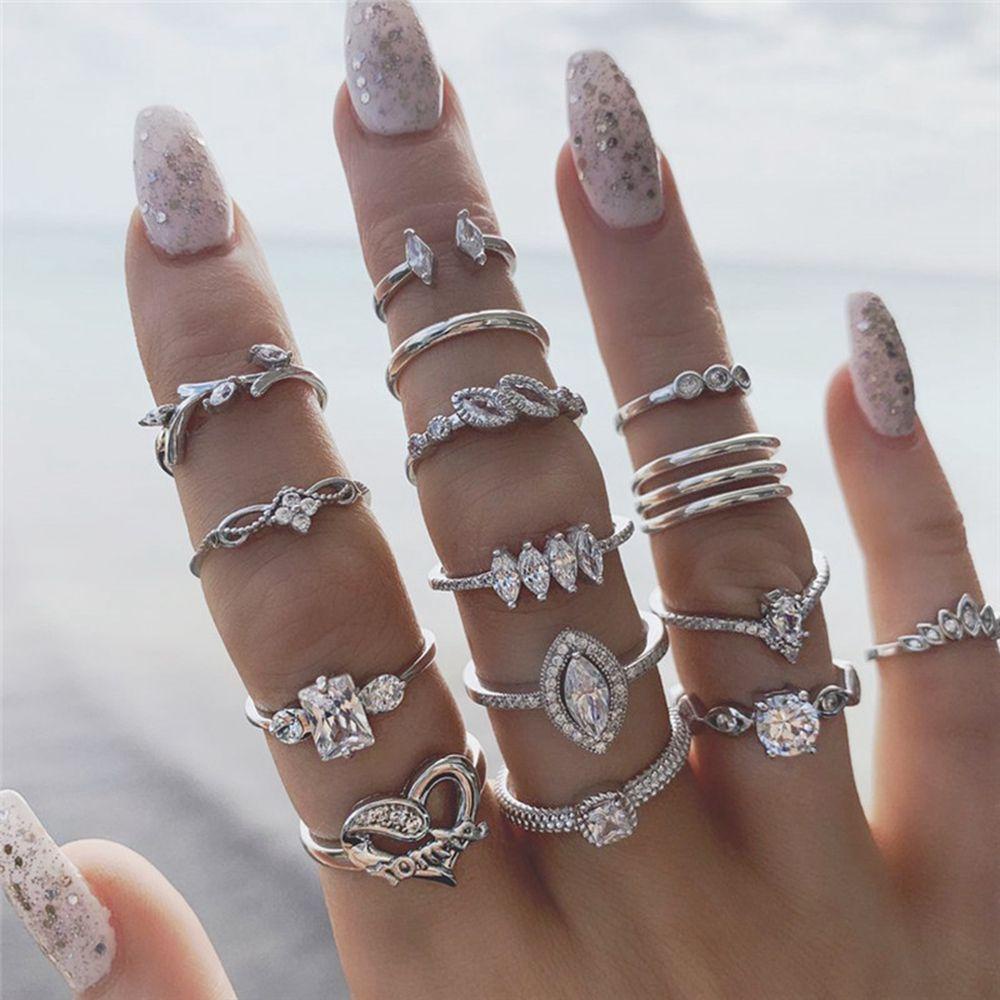 Lily 15PCS Cincin Set Wanita Warna Silver Statement Elegan Hati Berongga