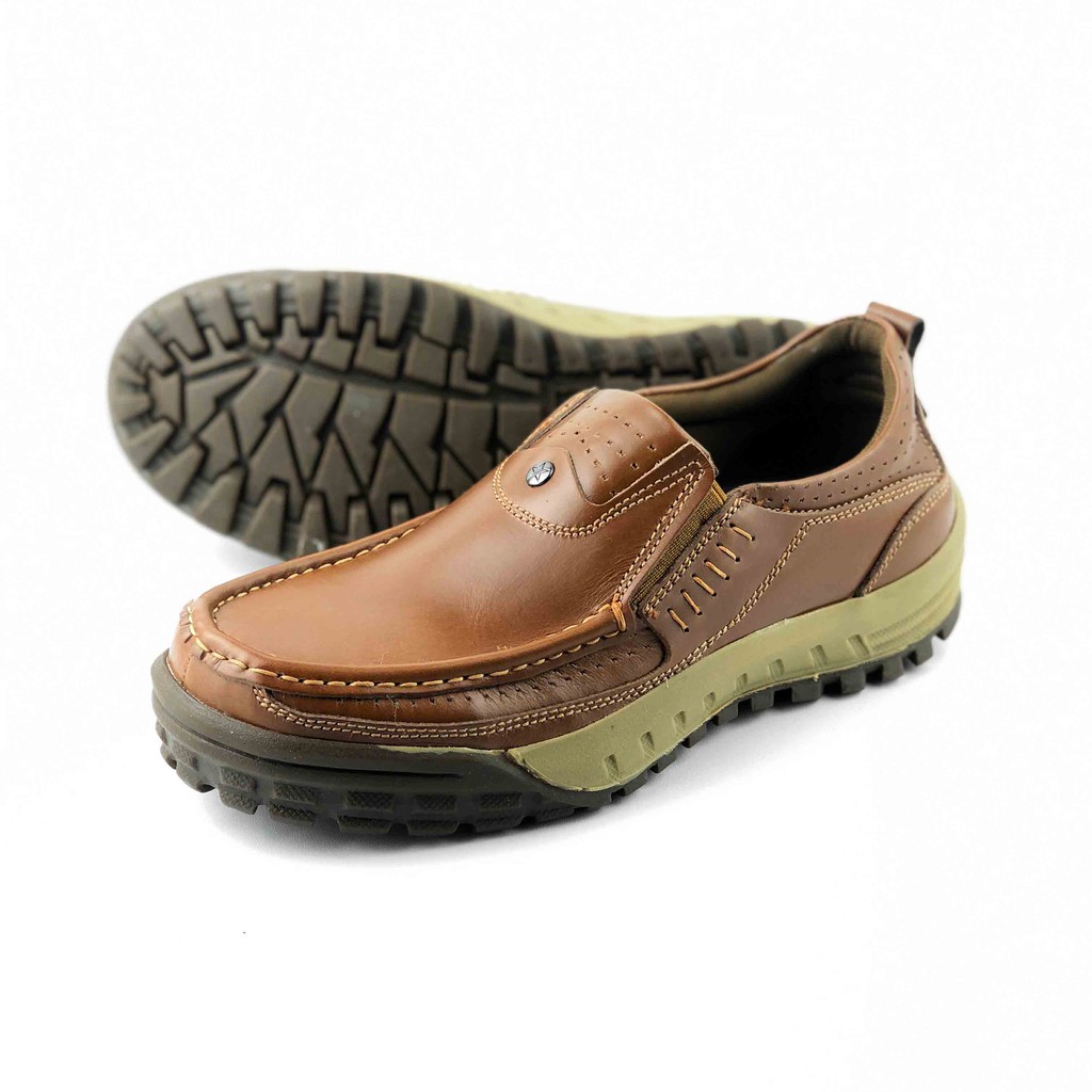 Sepatu Slip On Pria Kulit Asli Casual Model Distro GROSE TAN