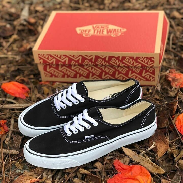 SEPATU Vans California Import Hitam Black White Cewek cowok Sepatu Sekolah Kuliah Kerja Keren Murah