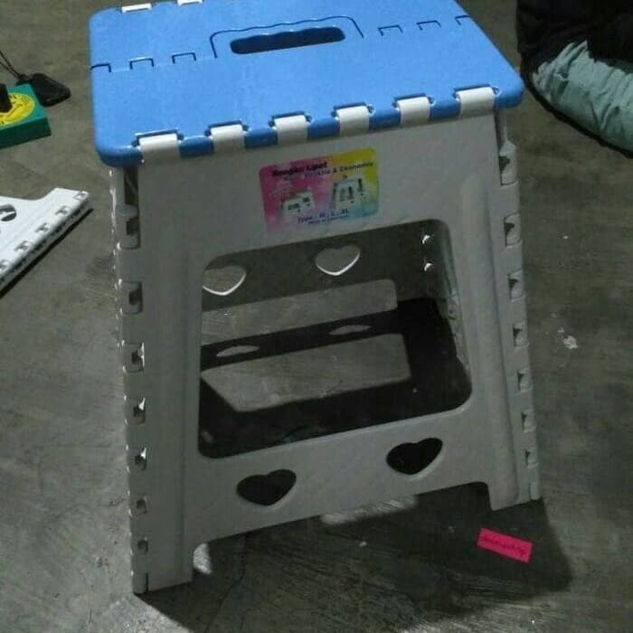 bangku lipat/bangku plastik/kursi lipat plastik serbaguna