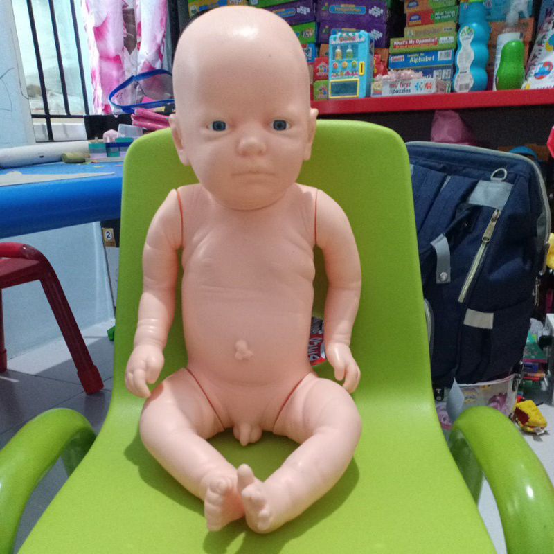 Preloved boneka bayi cowok