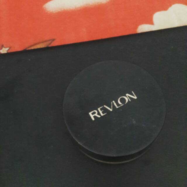 Revlon bedak