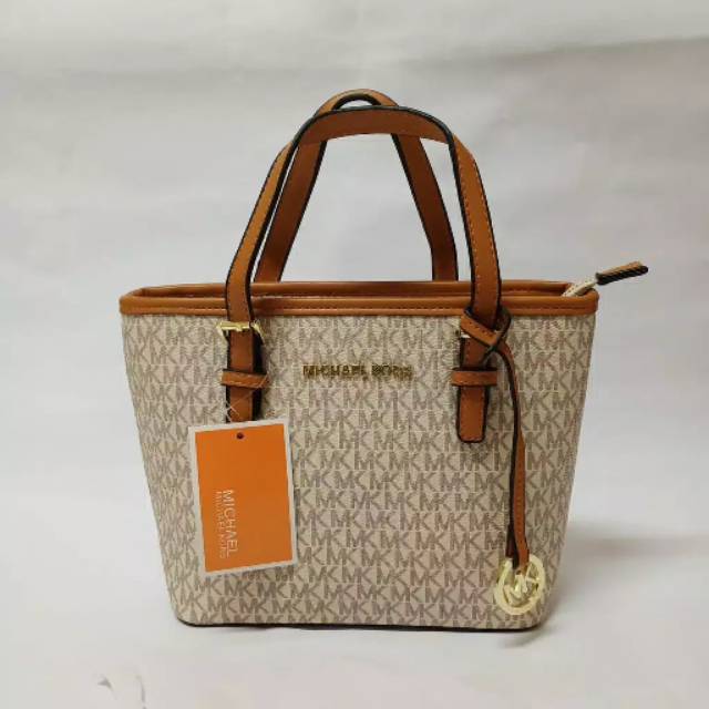 Tas import MK