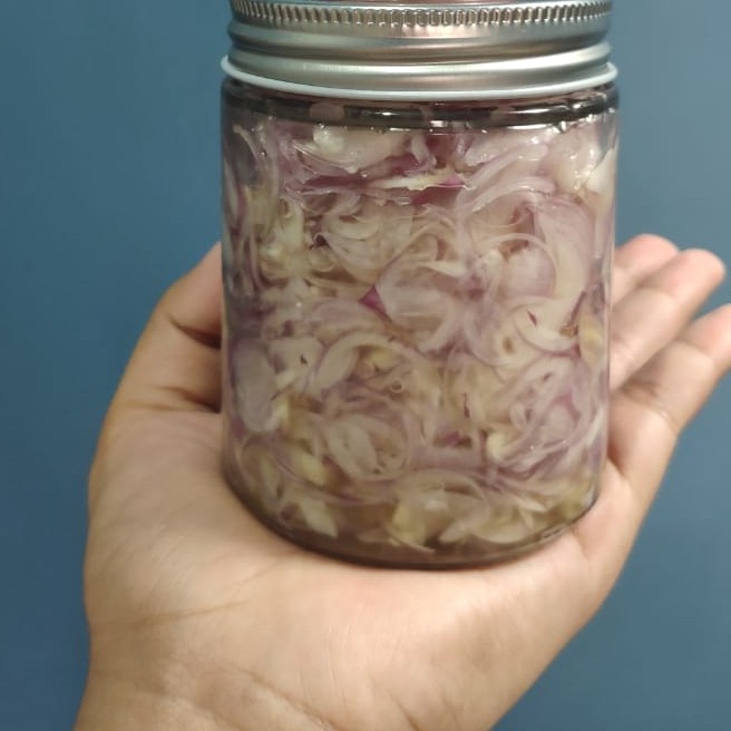 SATUMEJA - Refill Bawang merah iris dalam minyak / minced shallot oil