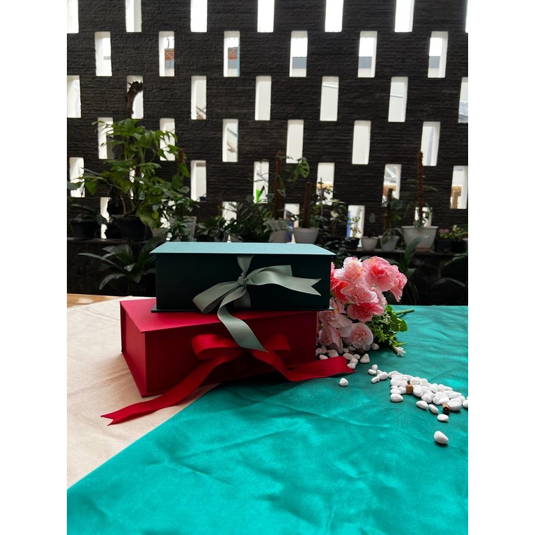 

BOX HAMPERS/ GIFT BOX/ KOTAK KADO - HARDBOX - POLOS - 25x15x8CM