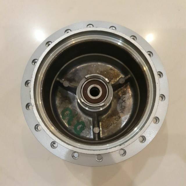 Tromol Depan Neo Silver, bukan yang disc TVS ( Hub Assy Front )