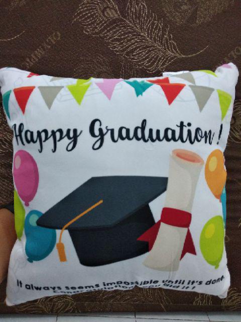 Bantal Hadiah Kado Wisuda Ready 30x30