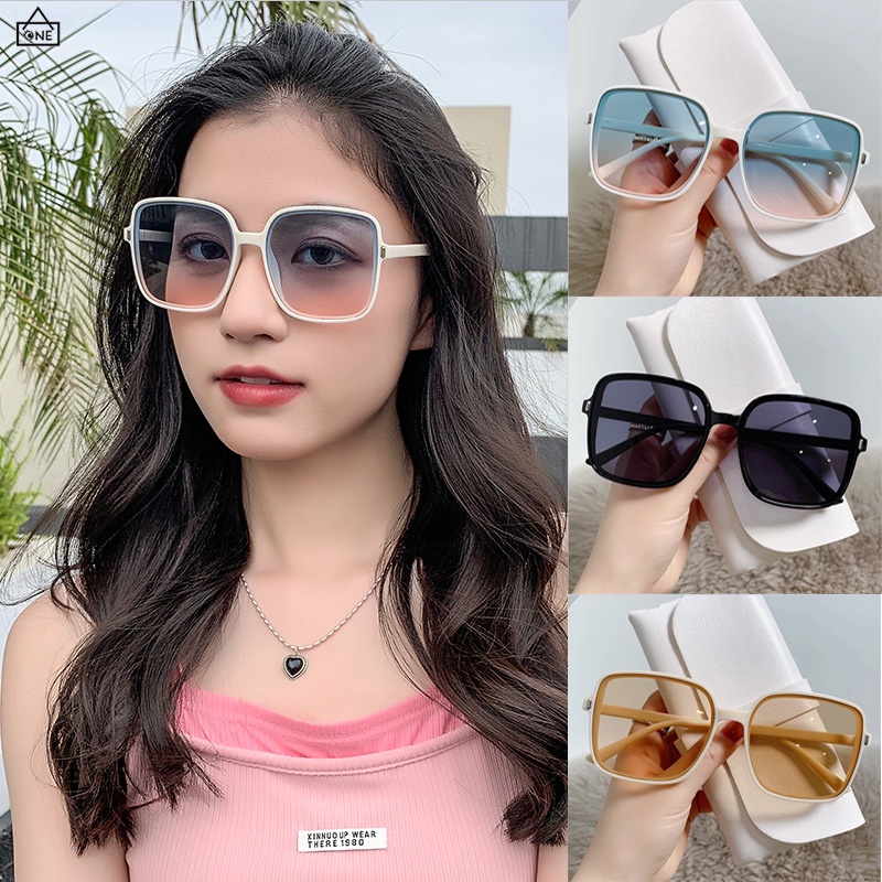 Kacamata Pria/Wanita Kotak Korean Fashion Retro Square Frame Kacamata Hitam Wanita Metal Pantai unglasses Anti Uv400 Terbaru