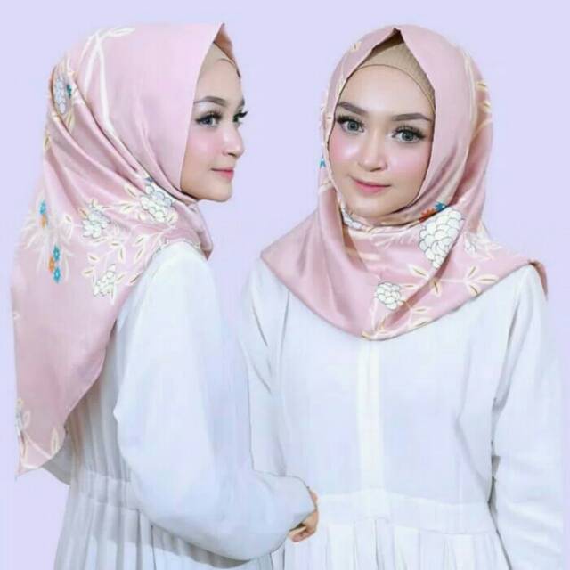 Jilbab Instan Satin