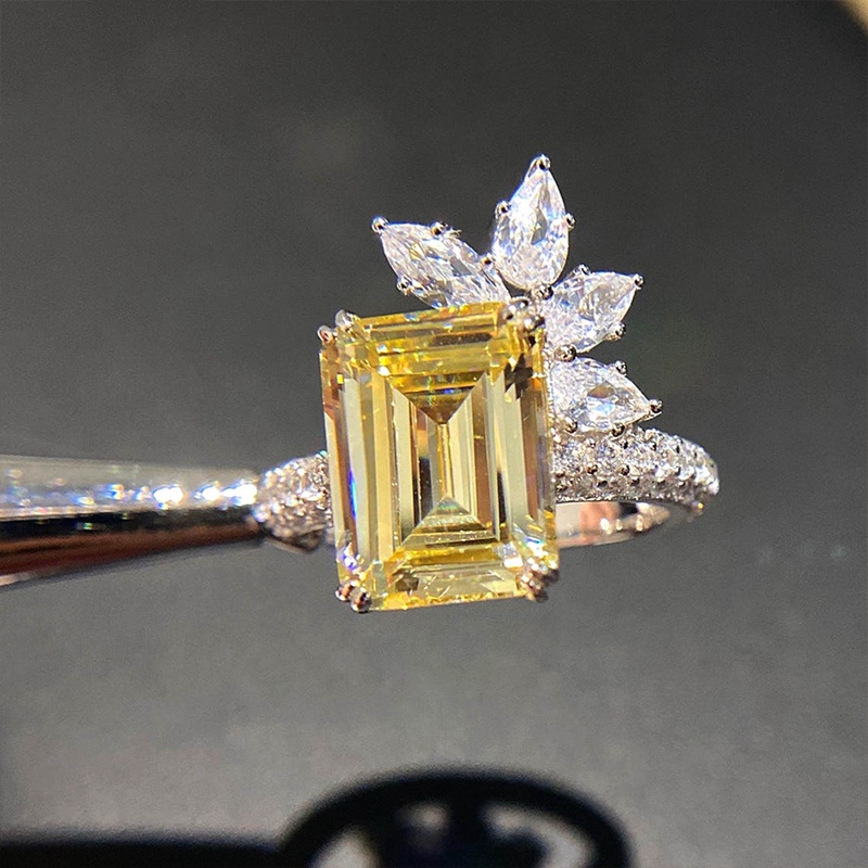 Fancyqube Cincin Cubic Zirconia Bentuk Persegi Warna Kuning Untuk Wanita