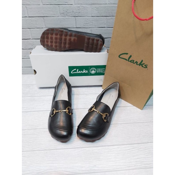 Clarks Flat RG slip on / Sepatu wanita clarks / Clarks type RG-T6685-3