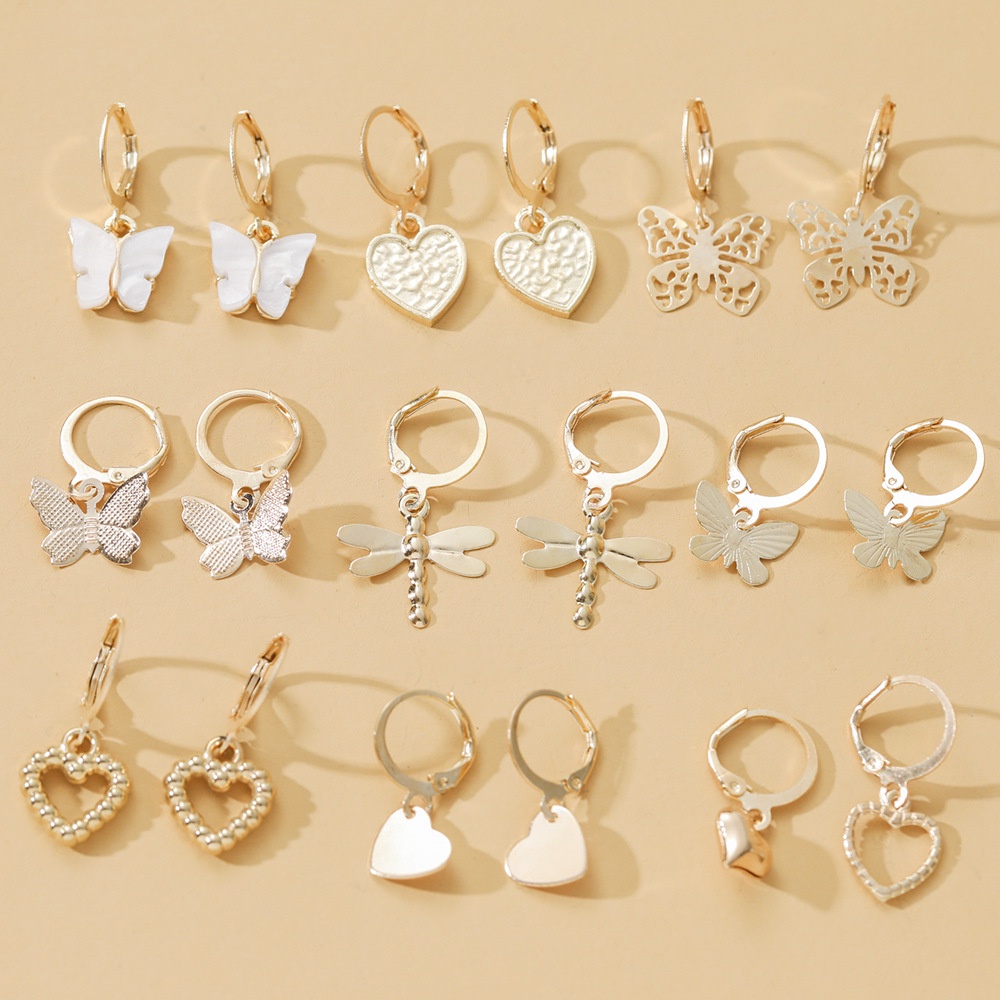 18pcs / Set Anting Tusuk Bentuk Kupu-Kupu / Hati Warna Emas Untuk Wanita