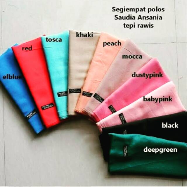 Saudia Ansania | Jilbab