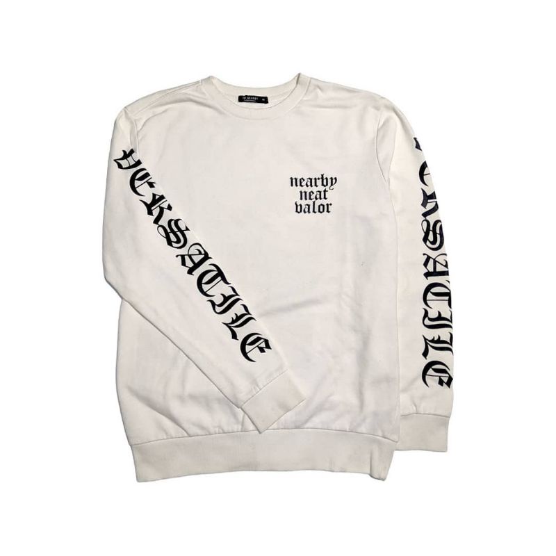 Crewneck TBJ Nearby