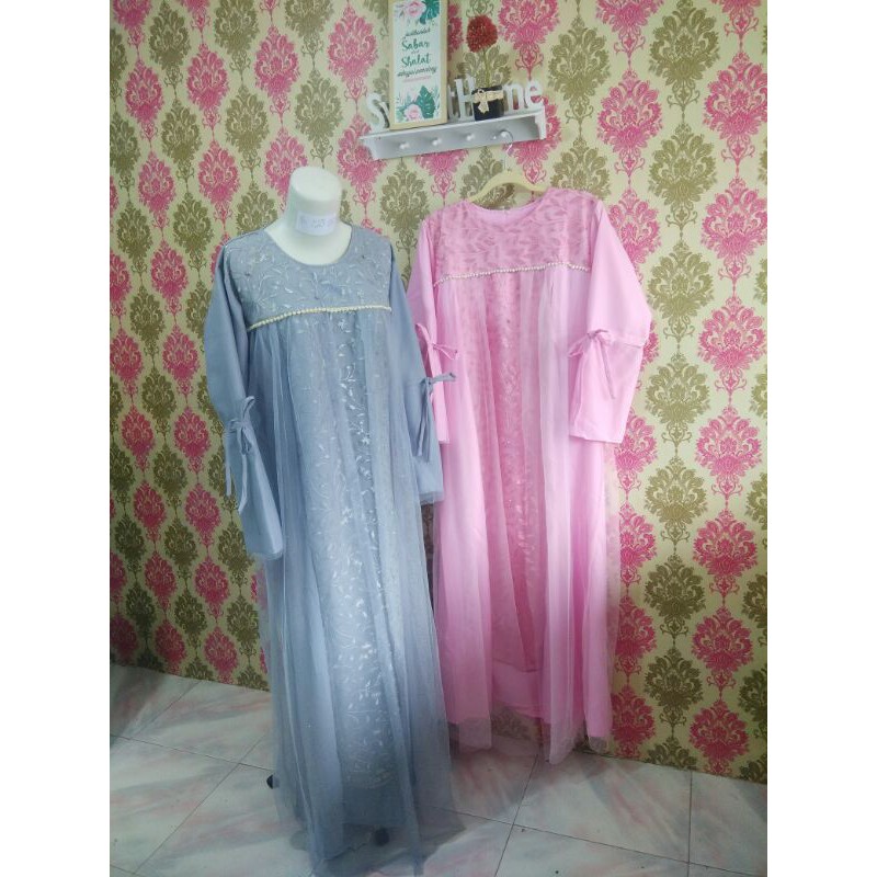 gamis renda tile terbaru 2021. warna pink