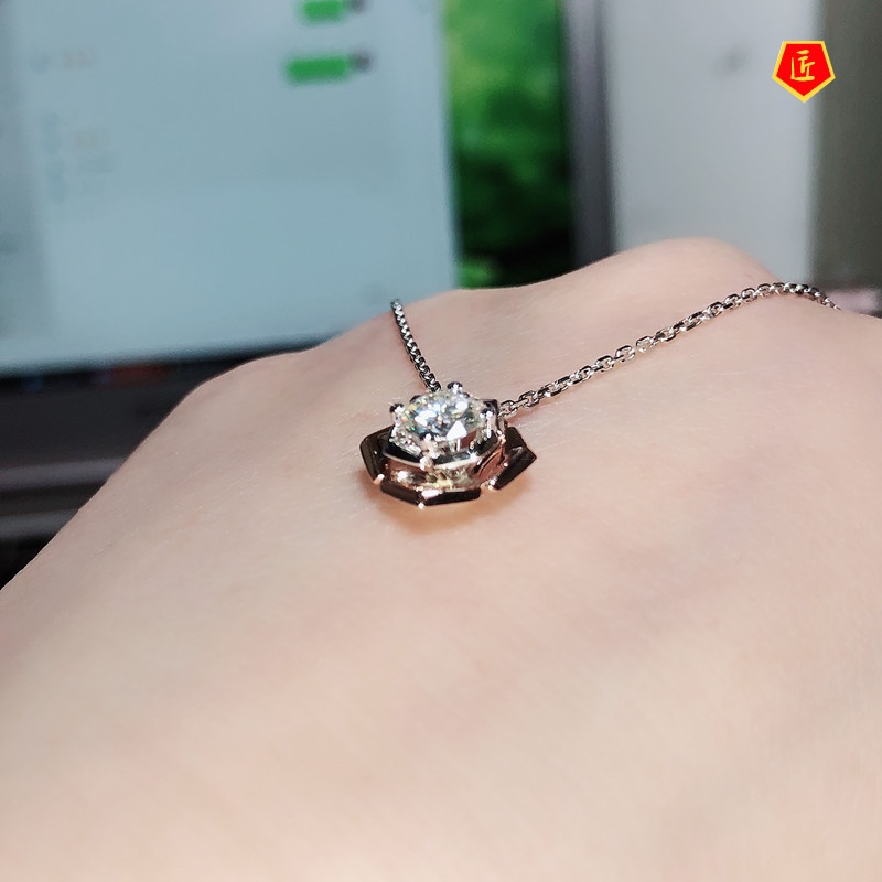 [Ready Stock]Creative Two-Color Rose Inlaid Diamond Pendant