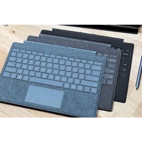 Microsoft Surface Pro Keyboard Type Cover Signature - Type Cover, Hitam