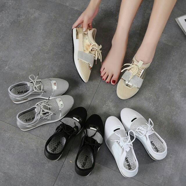 Sepatu cewek KeLsey Megan Sneakers D08