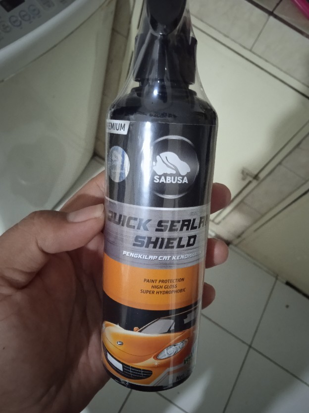 Quick Sealant Shield Spray Guard Protection Pengkilap Mobil Motor Helm Premium Sealant Sabusa 250ml
