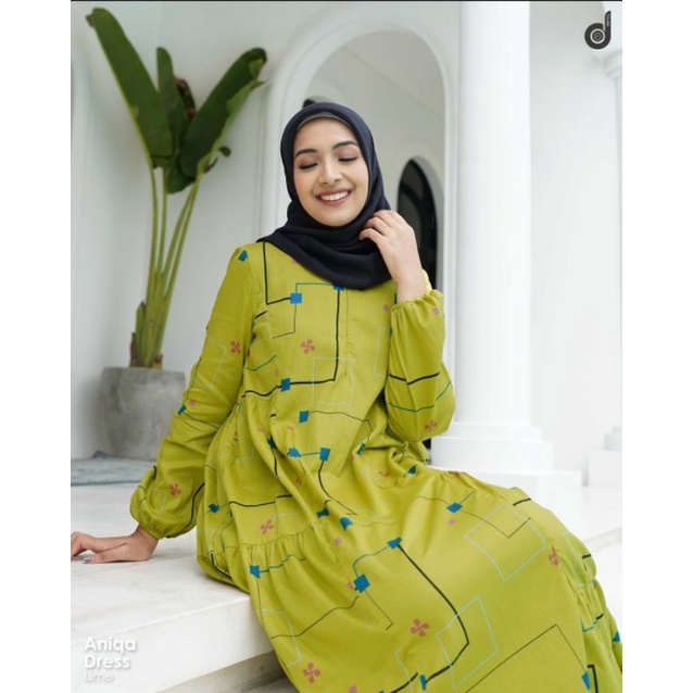 Aniqa dress in lime Deenay Original