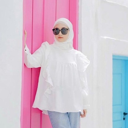 RIANA BLOUSE / BLOUSE MODEL RUFFLE LENGAN BALON