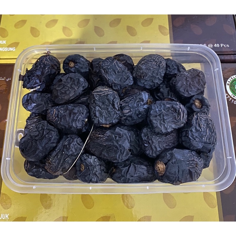 

Kurma Ajwa Madinah Twinwall 500 Gram