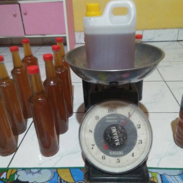 

Madu Hutan Asli Sumatera tanpa campuran apapun siap kirim keluar kota