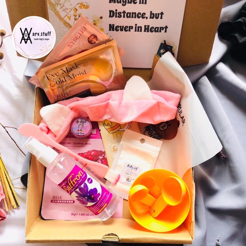 HAMPERS KECANTIKAN SKINCARE WANITA/Hampers Hadiah wisuda kado wedding pernikahan gift box parcel termurah hampers ultah kado murah hari kasih sayang cinta romantis pink valentine day anniversary alat sholat hadiah hari raya murah