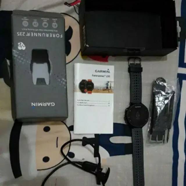 Garmin Forerunner 235