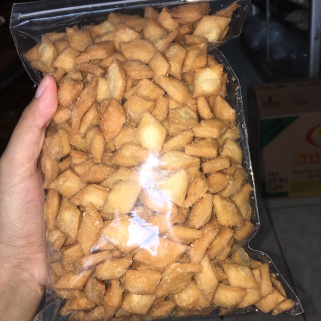 

Biji ketapang 1/2 kg