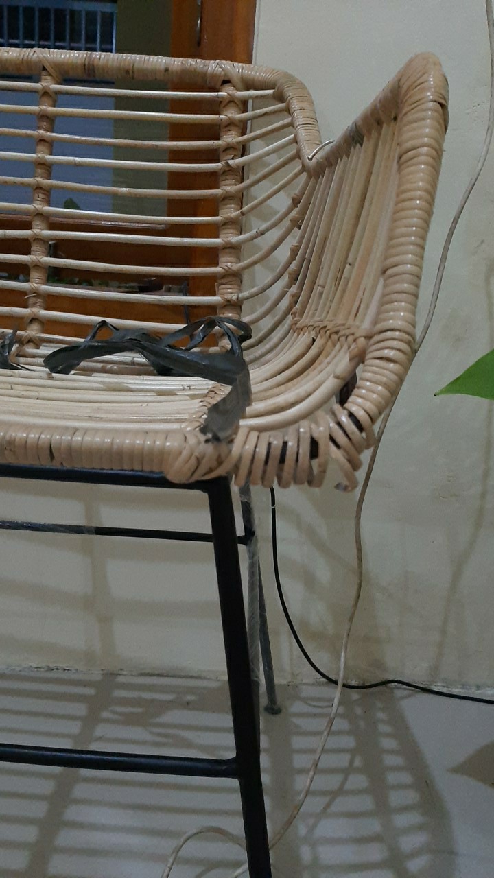 Me&dots - Kursi Rotan Sofa