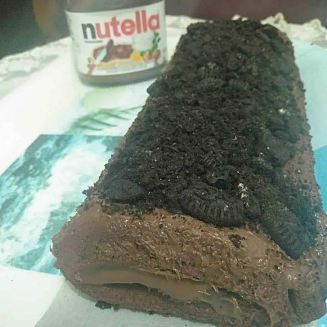 

Bolu gulung coklat nutella