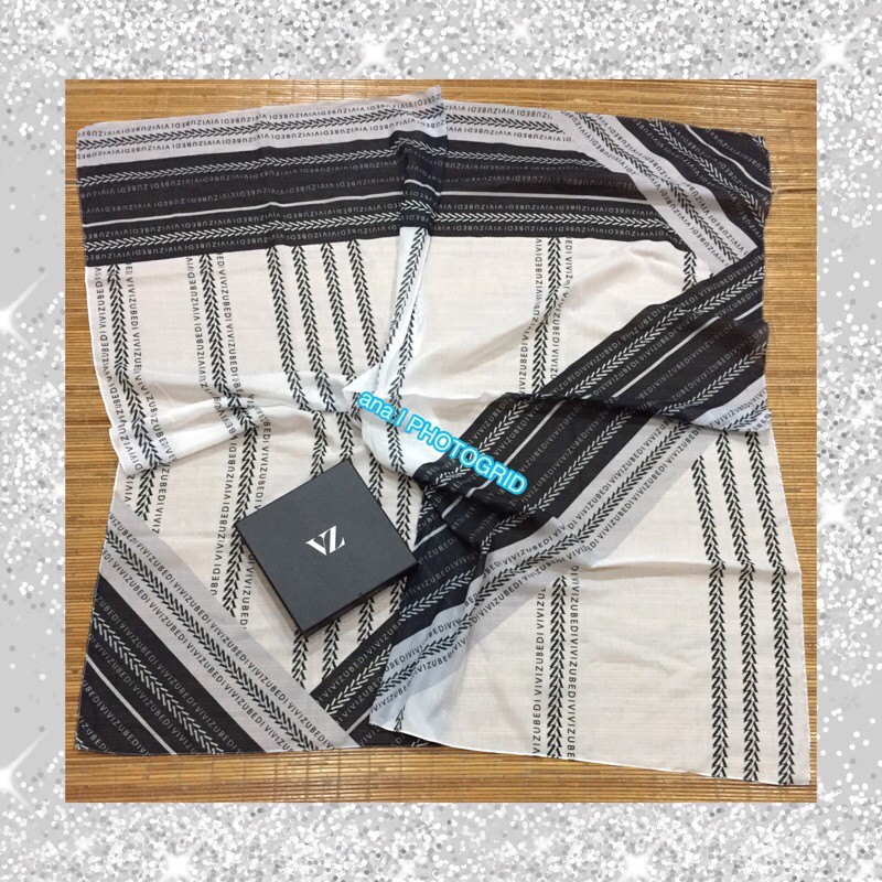 New Zeamaya Scarf by Vivi Zubedi