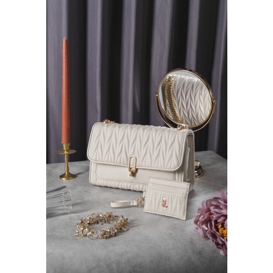 Amour Bag Wallet Vanilla by Heylocal