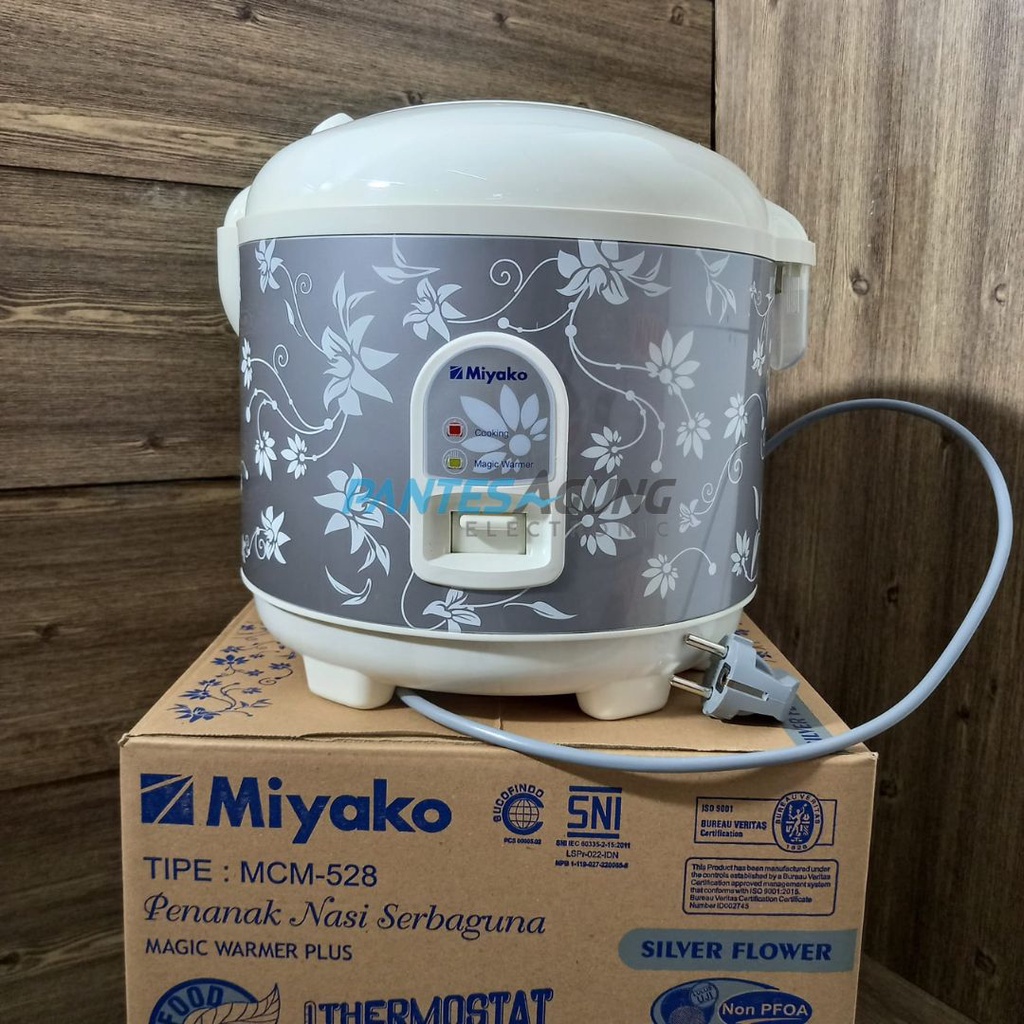 MAGIC COM / magicom /RICE COOKER MIYAKO MCM 528